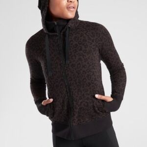 Athleta Triumph Hoodie Cheetah Leopard Print Zip Athleisure Active Black Small